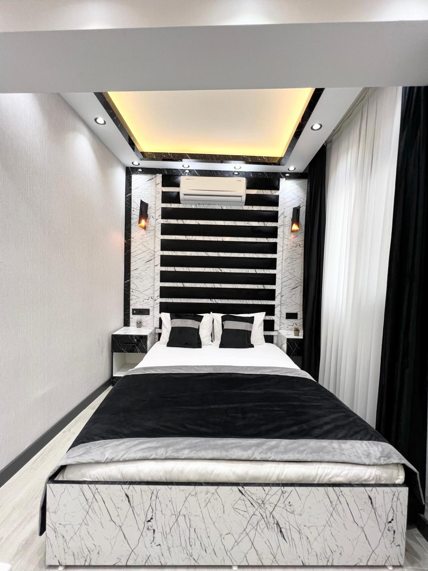 Taksim Larissa Aparthotel