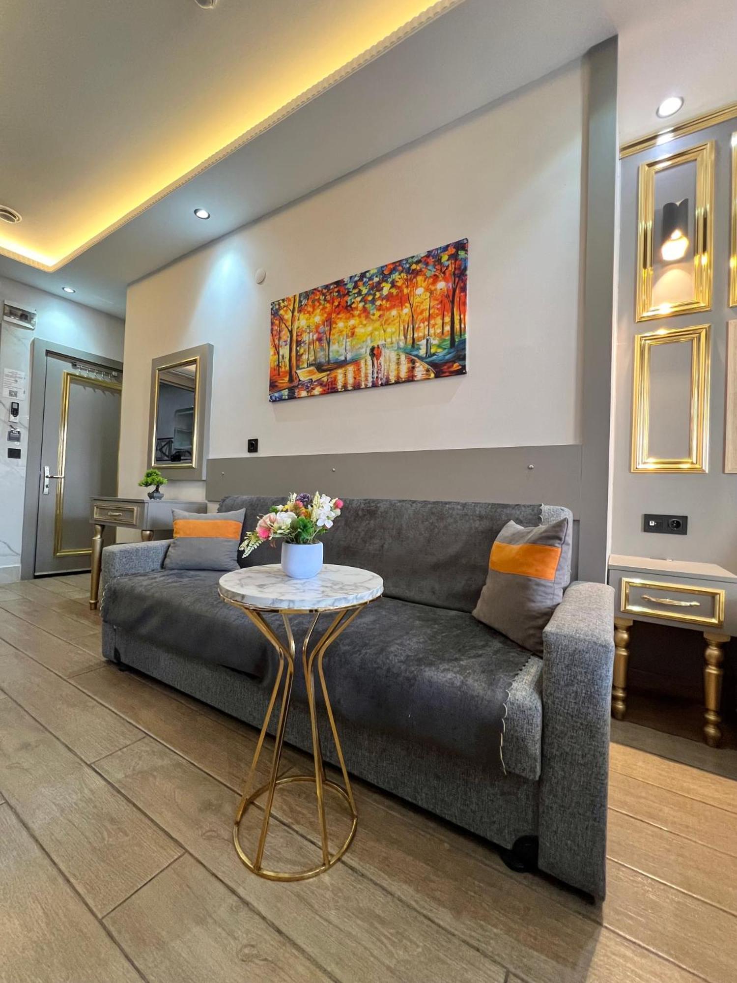Taksim Larissa 2* Provincia di Istanbul